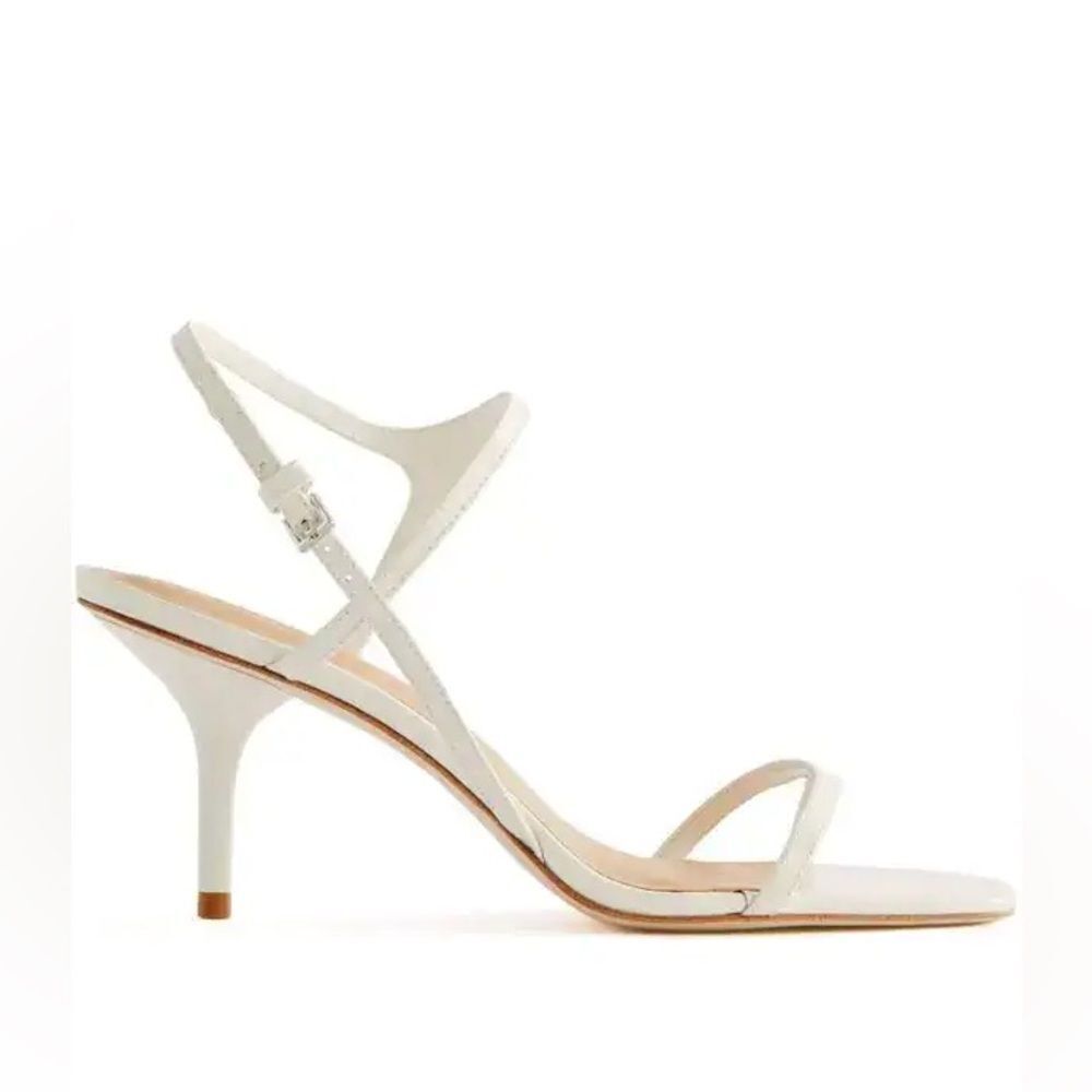REFORMATION
Genni Leather Sandals Elegant White Strappy Heels